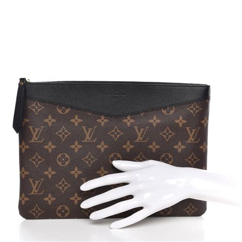 louis vuitton daily pouch noir|louis vuitton pouch wristlet.